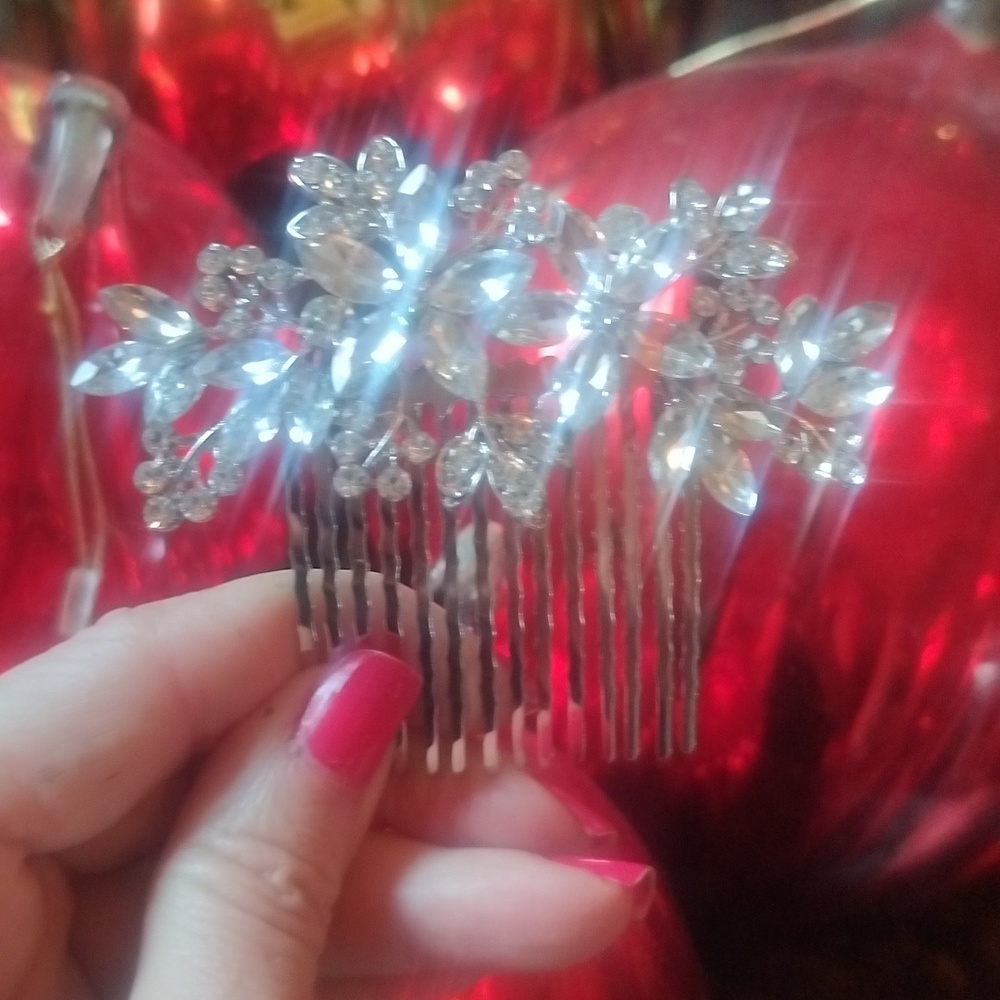 Dillard's New Wedding, Prom, Evening Gorgeous Floral Rhinestone Hair Clip